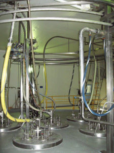 Lances and hose assemblies for spray drying chamber top - dairy industry